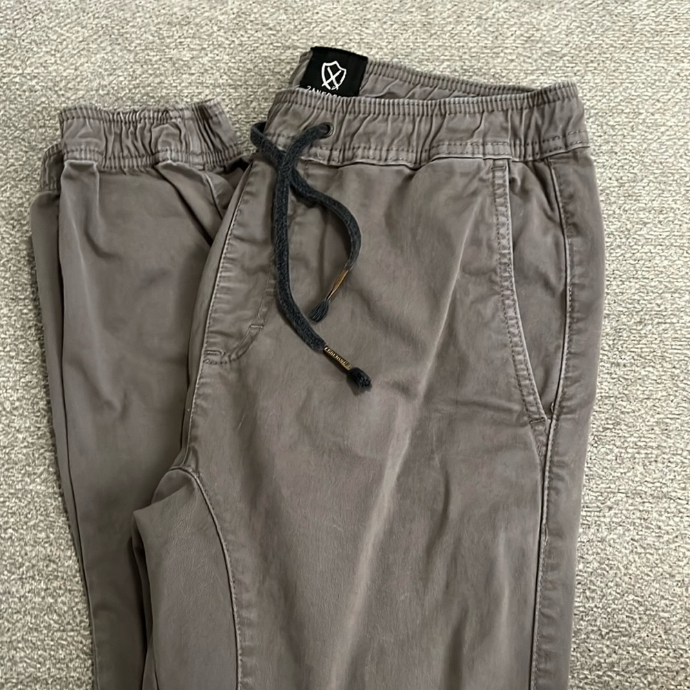 Zanerobe joggers